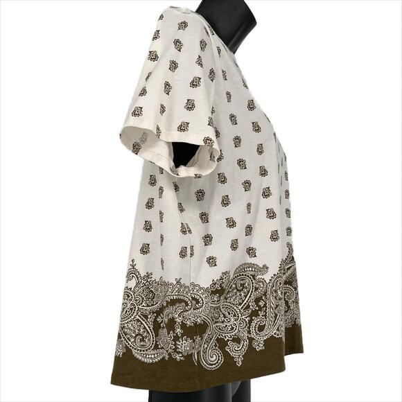 Ann Taylor Paisley Trim Tee Shirt in Cream/Green size XL - Picture 2 of 6
